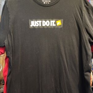Nike Black and Red Short Sleeve Tee